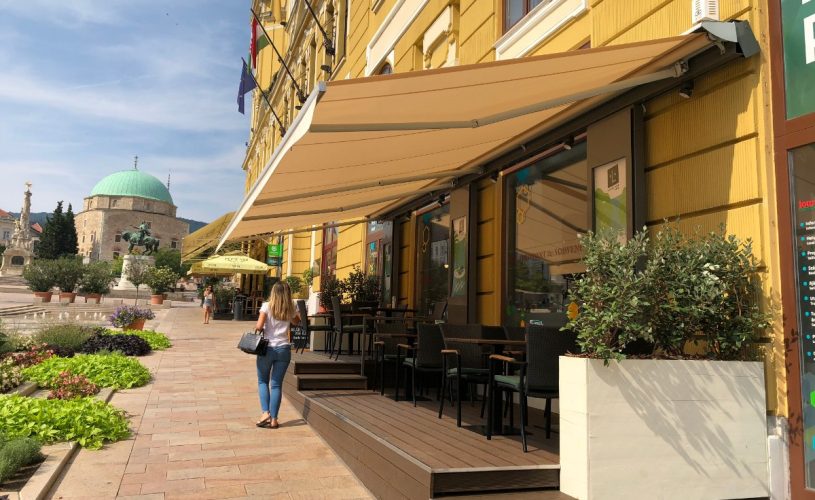 Awning (restaurant)_2